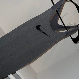 Nike tank
